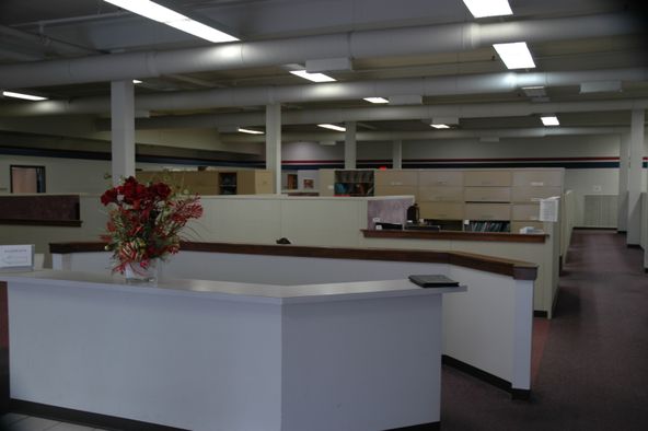 120 N Vermilion St, Danville, IL 61832
